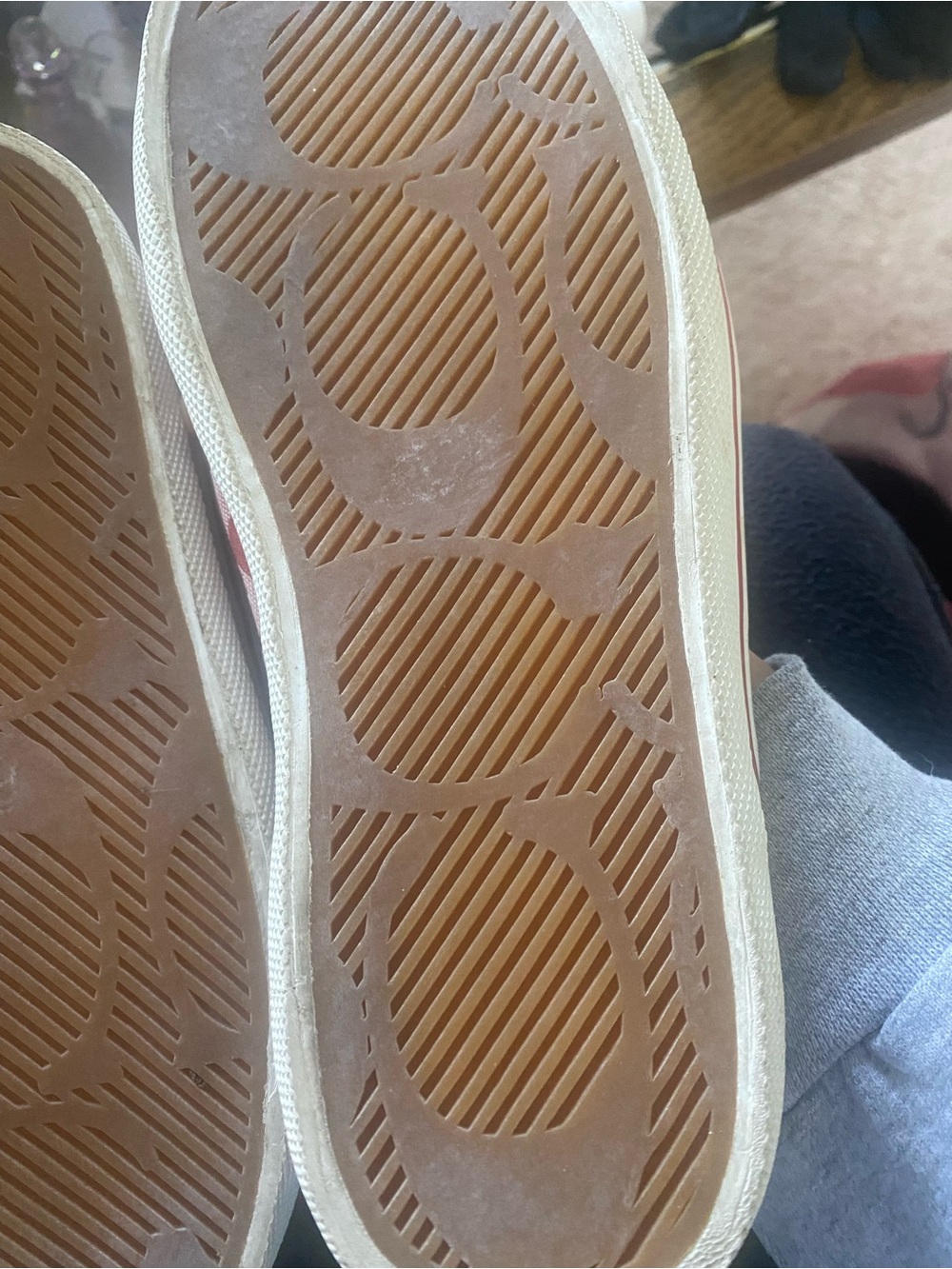 Coach Pink Signature Canvas Slide Sandals with Red Insoles 9 - Picture 4 of 5